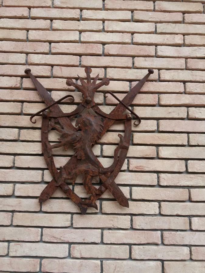 Il Castello Hotell Piazza Armerina Exteriör bild