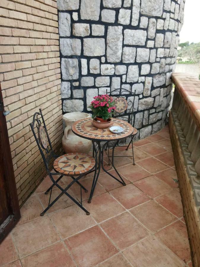 Il Castello Hotell Piazza Armerina Exteriör bild